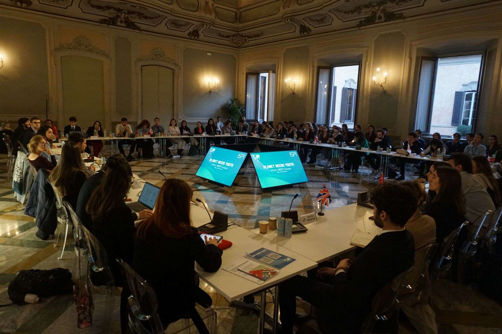 Incontro network di giovani talenti e futuri leader in occasione di NEXT Milan Forum